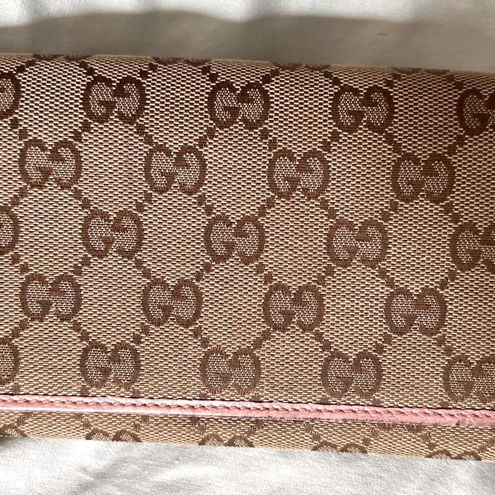 Gucci wallet